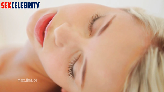 Fake Flavie Flament such a beautiful blonde who has fun with her pussy