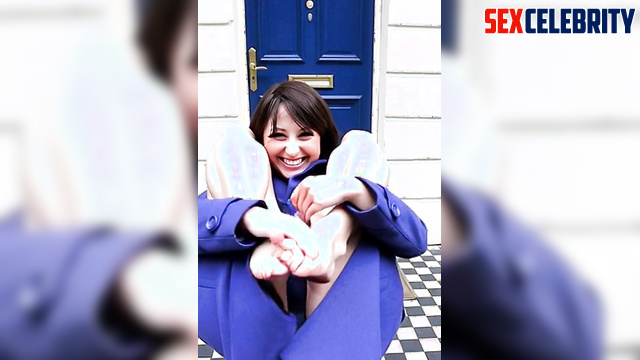 Fake Natalie Cassidy PMV British Girl Compilation