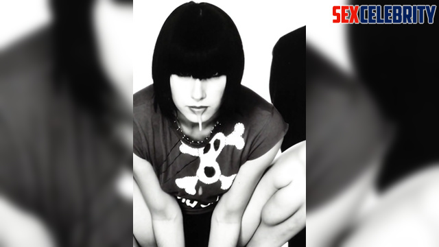 Hot and Slutty Karen O PMV Deepfake