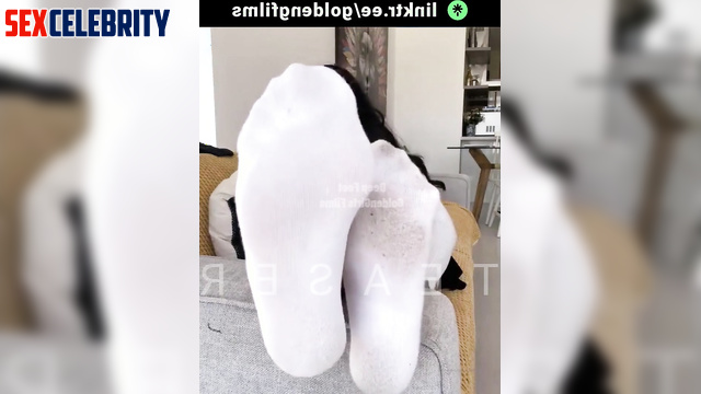 A.I. Olivia Rodrigo - She Slowly Takes Off her Socks — Perfection Revealed