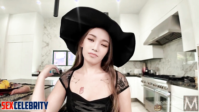 Halloween sex scenes with horny witch Karina (카리나 에스파)