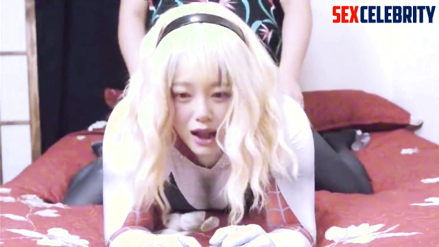 Fake Sejeong (세정) with spider costume doggy style fuck