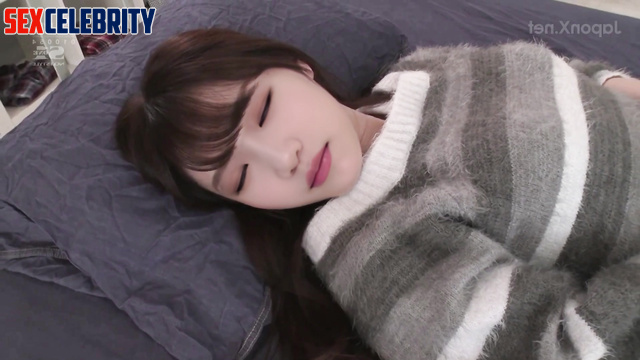 조유리 아이즈원 gentle sex between two students / Yuri artificial intelligence