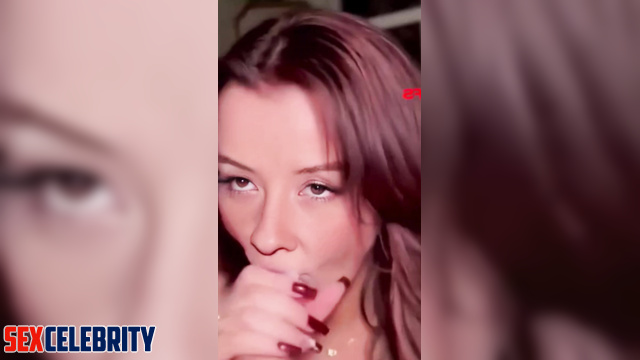 AI Emma Vigeland gives the sexiest blowjob