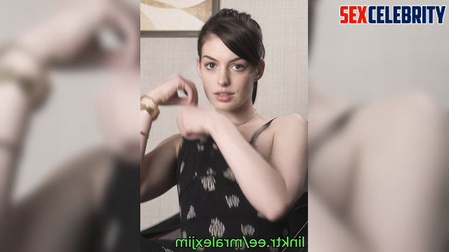 Strip-tease: Margot, Erin, Anne, Hailee, Alison, Deborah, Brie, Emilia, Scarlett